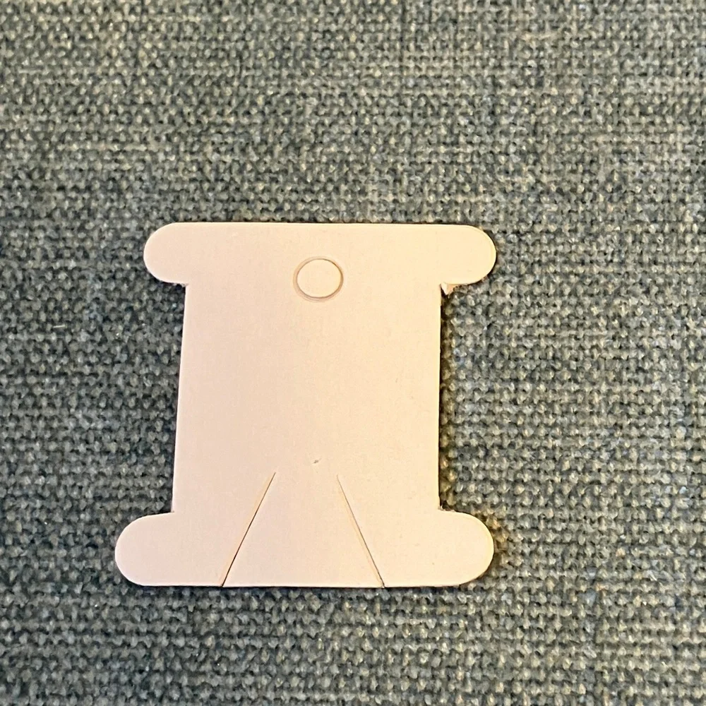 25 Cardboard Thread Bobbin Holders